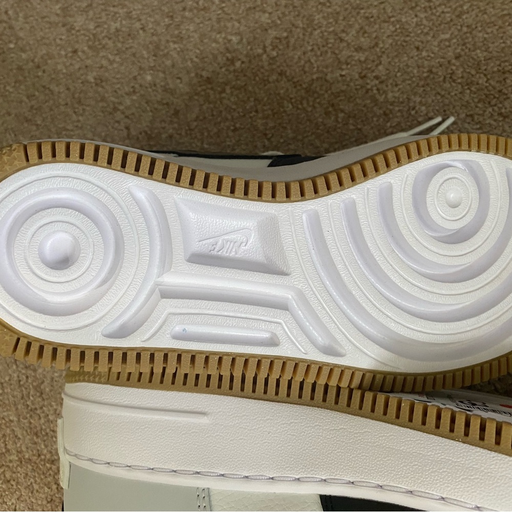 Nike Air Force one BNIB size 6.5 - Picture 5 of 5